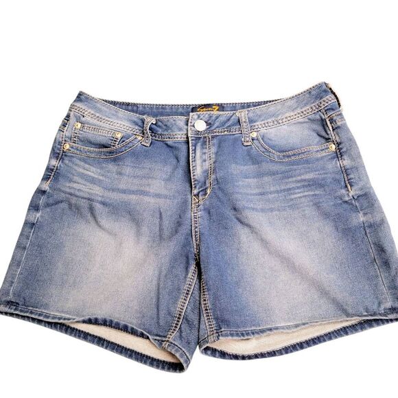 Seven 7 Brand Blue Denim Shorts - Picture 2 of 9